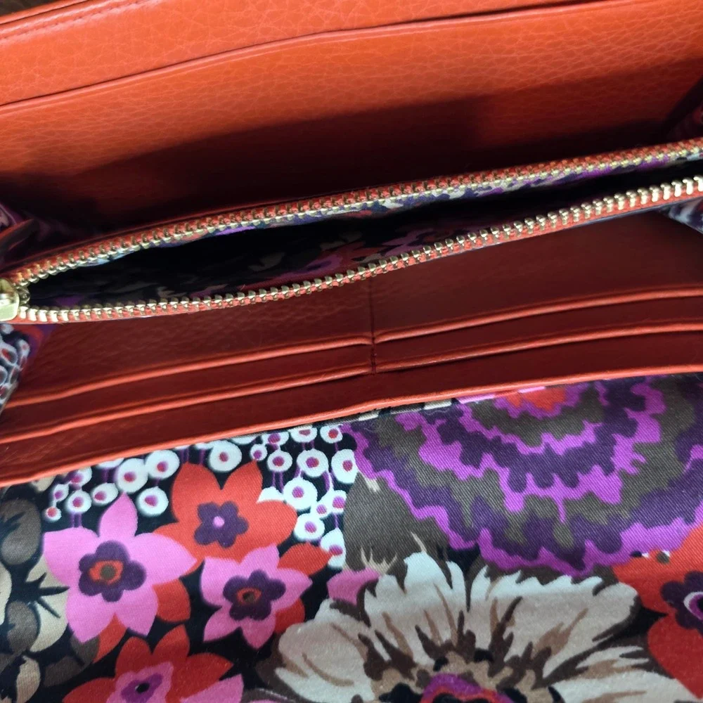 Vera Bradley Orange Quilted Leather Trifold Wallet Floral Interior Snap Closure - Picture 10 of 10